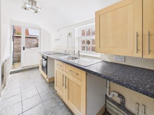 Kitchen- click for photo gallery